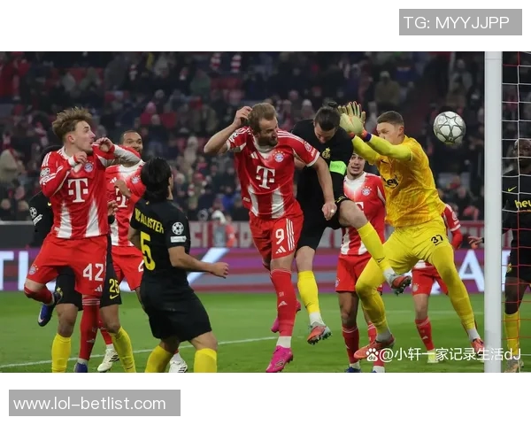 友谊赛精彩回顾拜仁凭点球险胜那不勒斯全场沸腾