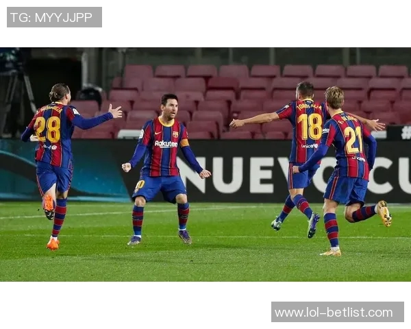 波尔图友谊赛大胜巴萨5-1补时进球点燃全场激情 波尔图友谊赛大胜巴萨5-1补时进球点燃全场激情