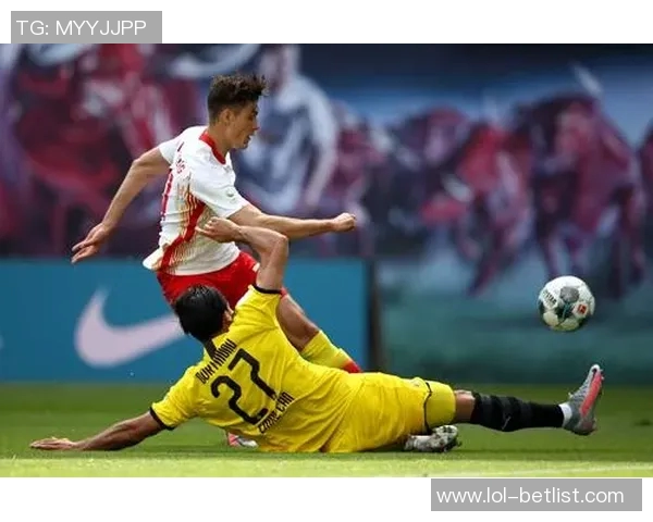 莱比锡友谊赛大胜多特蒙德四球横扫引发全场热烈反响