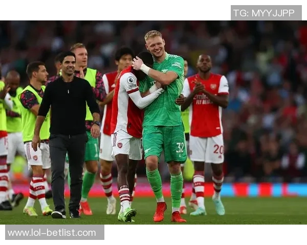 足总杯激战热刺与阿森纳战平争议判罚引发全场热议