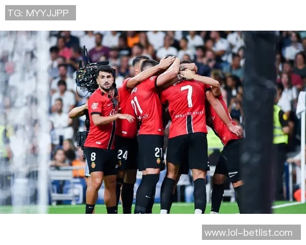 德甲激战：马竞绝杀皇马全场沸腾数据分析揭示精彩瞬间